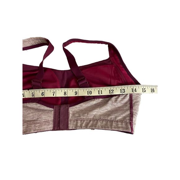 Lululemon TaTa Tamer Bra 32 AB Wine stripe - Picture 9 of 10